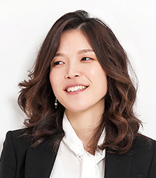 그냥 변호사와 여성 변호사