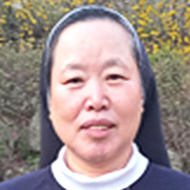 한 사람은 온 세상보다 더 소중합니다.